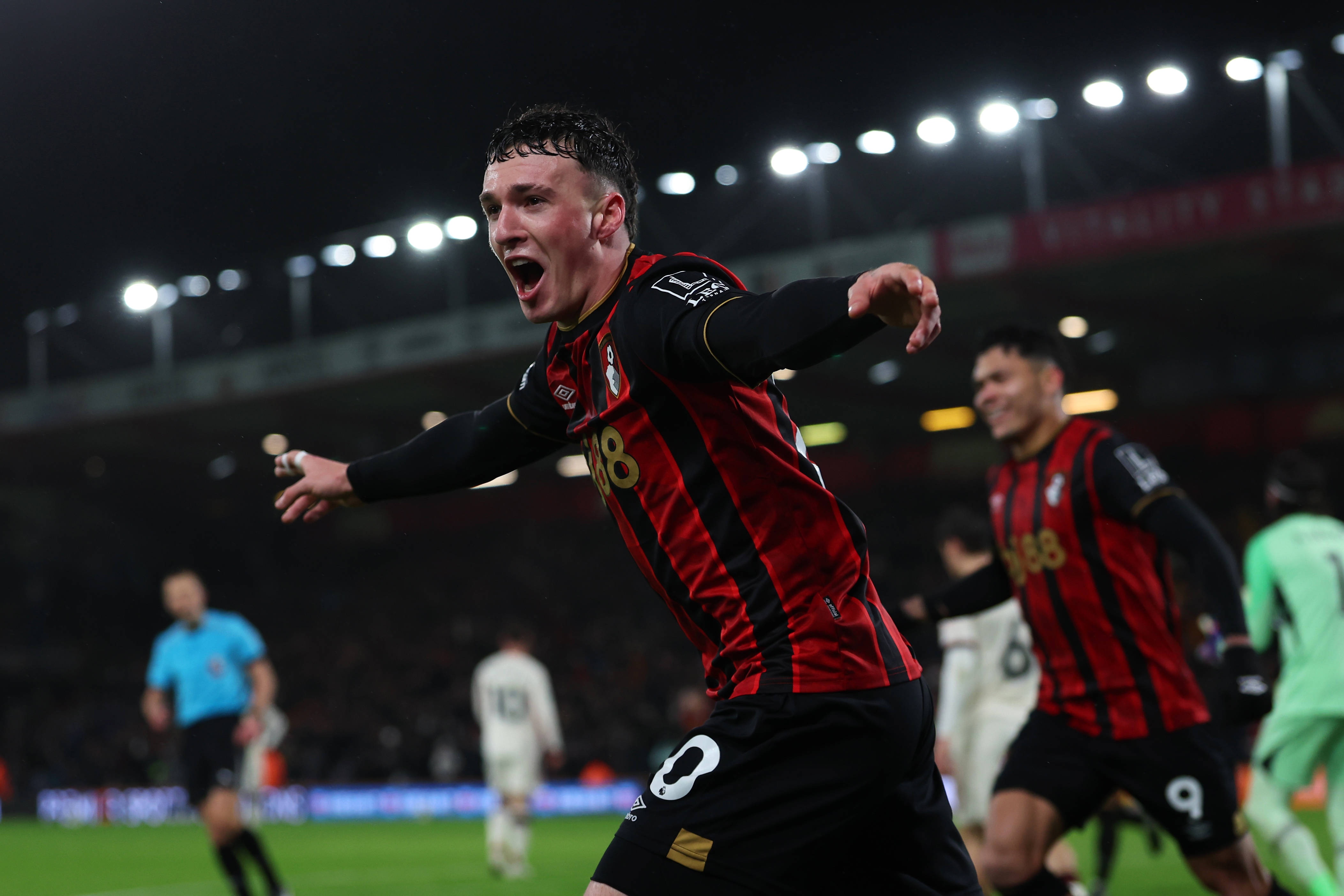 星空体育在线登录-TA：伯恩茅斯即将1950万＋500万欧买断希门尼斯，米兰皇马各拿50%